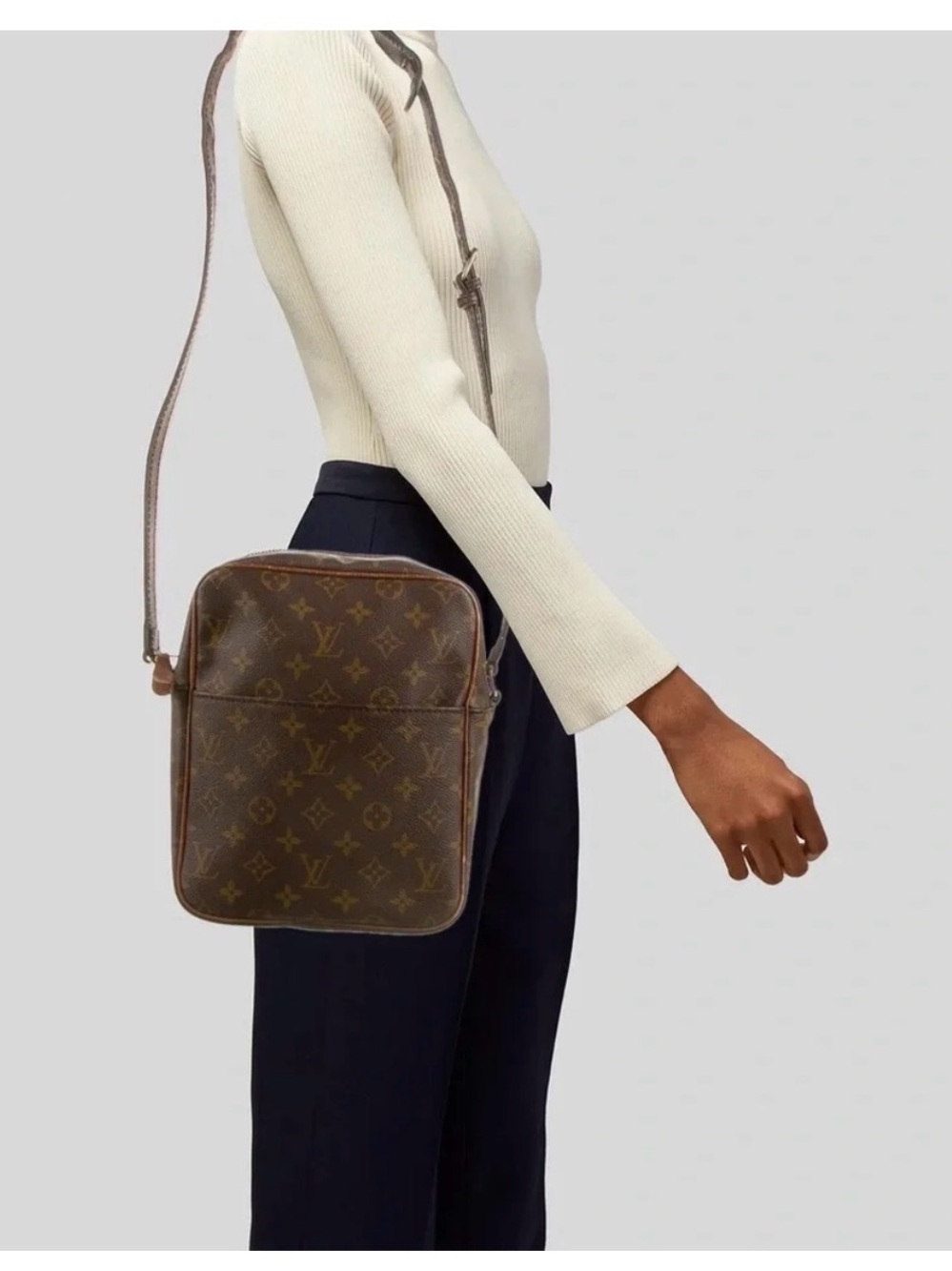 LOUIS VUITTON VINTAGE MONOGRAM CANVAS MARCEAU GM MESSENGER BAG PURSE